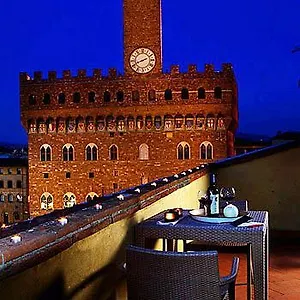 Апарт-отель Relais Piazza Signoria, Флоренция