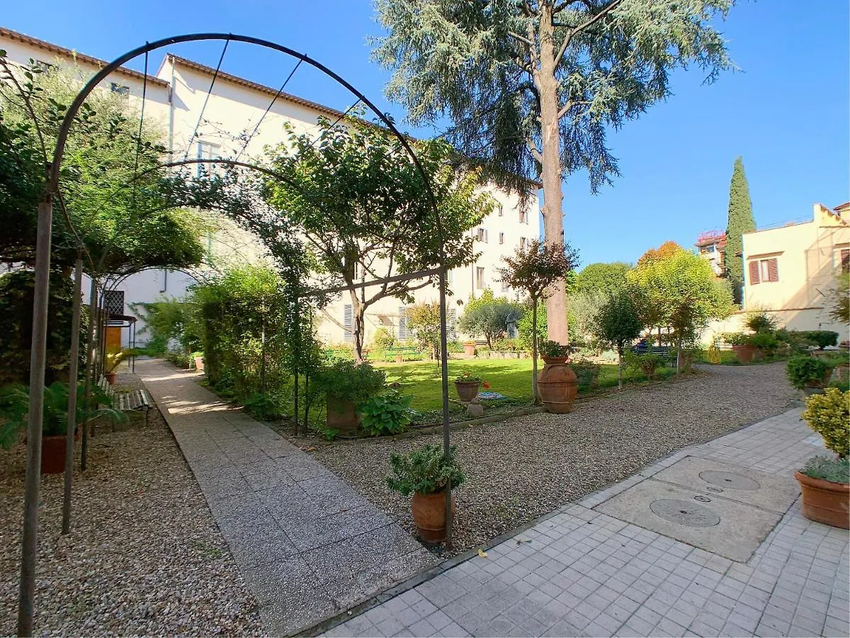 Casa Per Ferie Suore Oblate Dell'Assunzione Флоренция