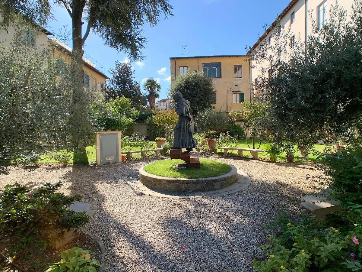 Casa Per Ferie Suore Oblate Dell'Assunzione Флоренция Отель типа 