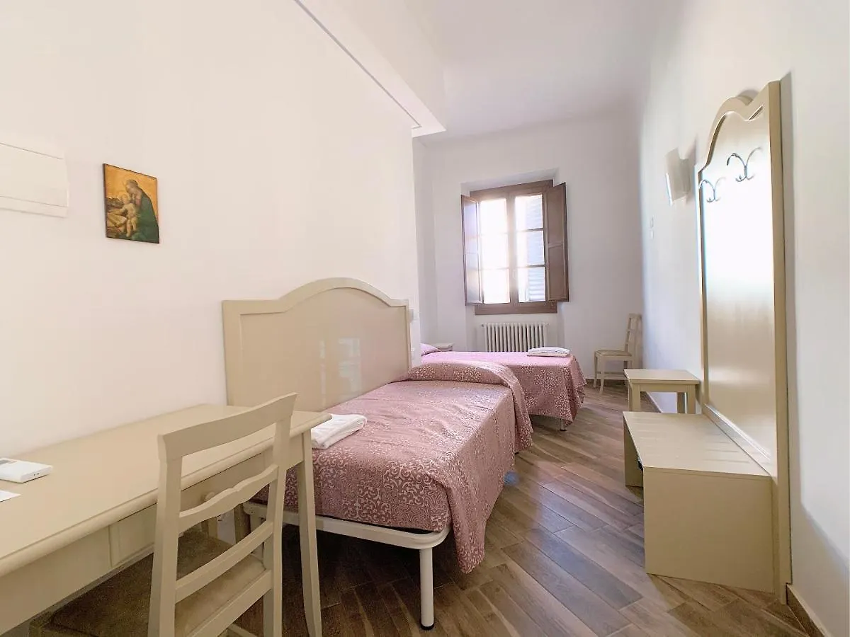 ベッド・アンド・ブレックファスト Casa Per Ferie Suore Oblate Dell'Assunzioneフィレンツェ イタリア
