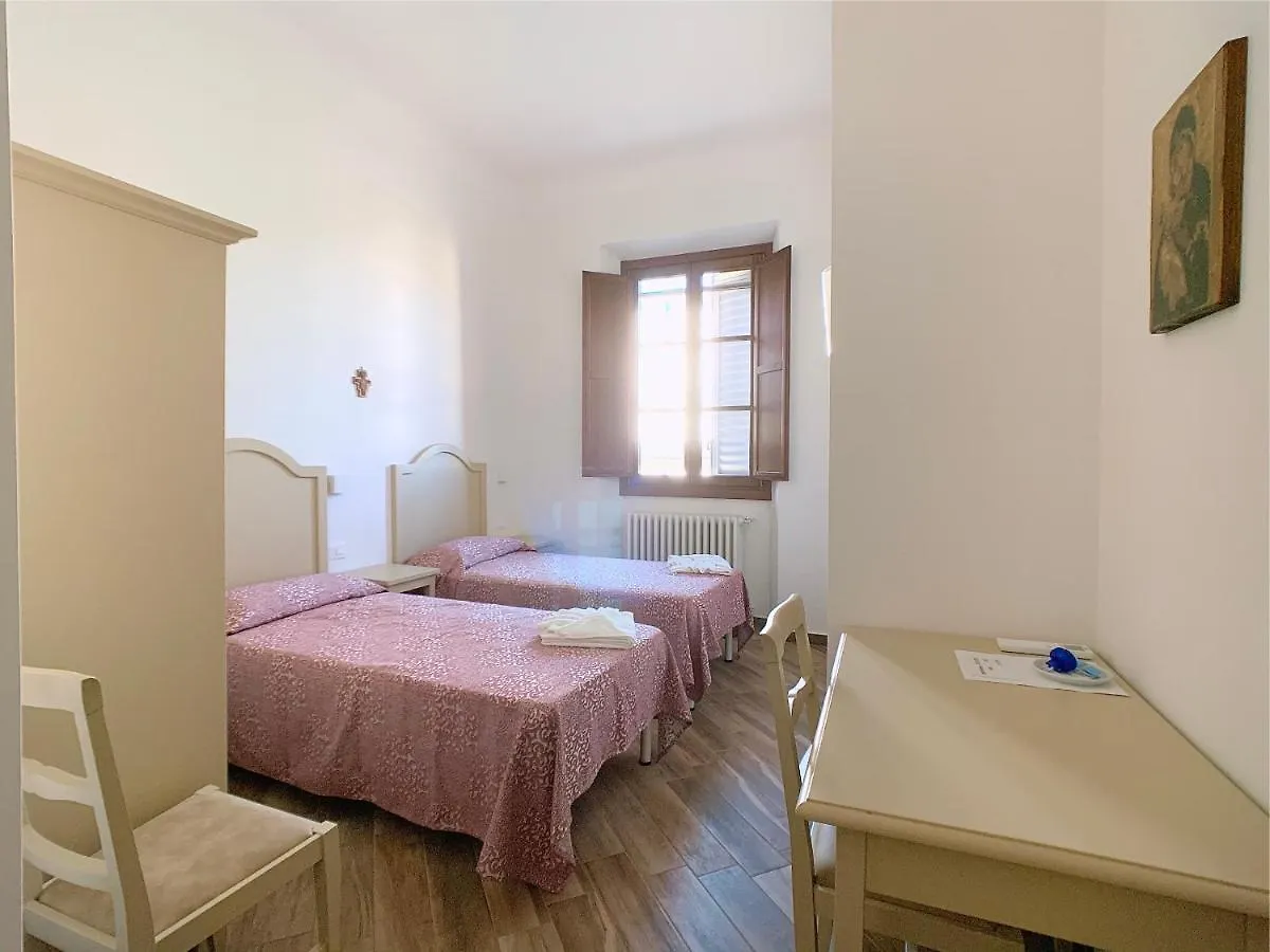 Casa Per Ferie Suore Oblate Dell'Assunzioneフィレンツェ