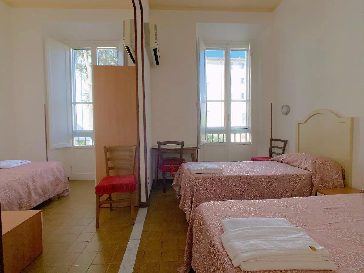 Casa Per Ferie Suore Oblate Dell'Assunzioneフィレンツェ 0*, フィレンツェ イタリア