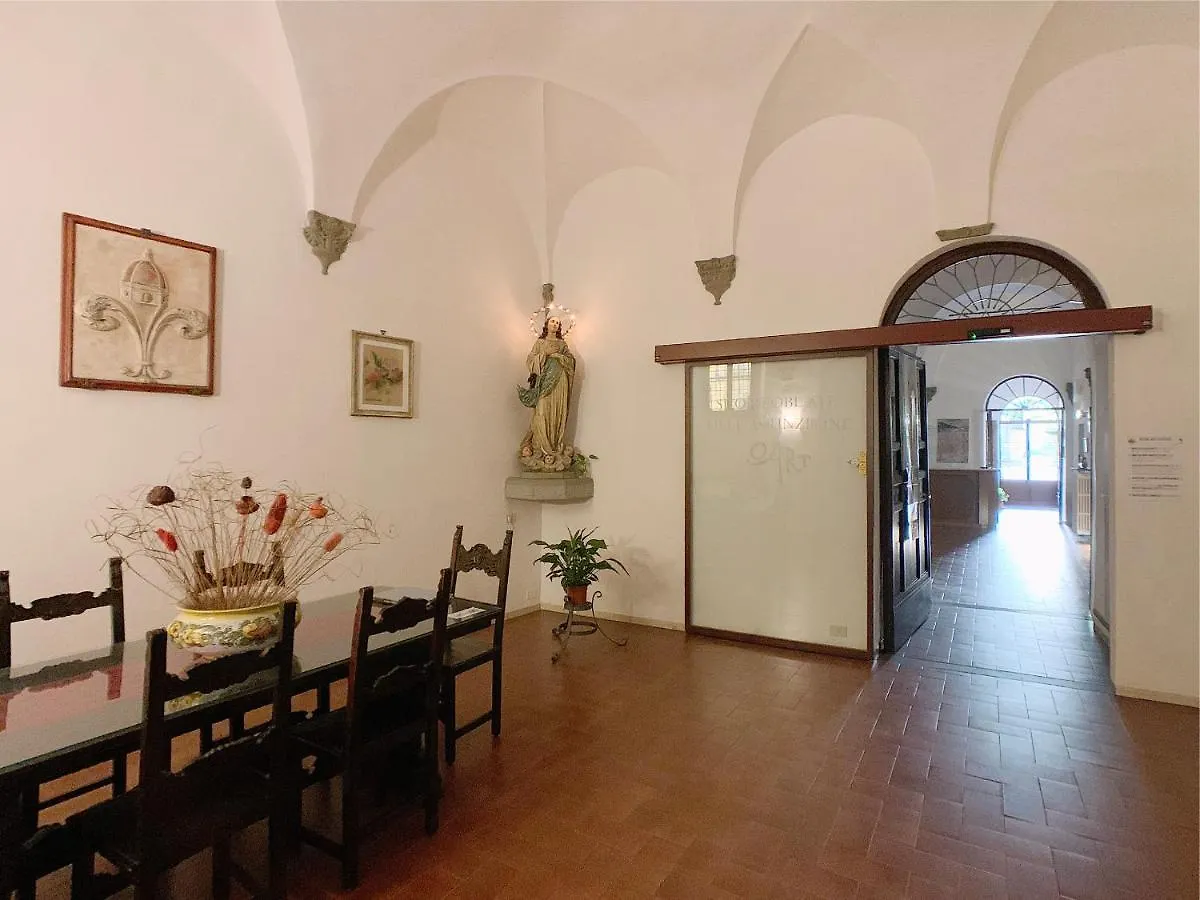 ベッド・アンド・ブレックファスト Casa Per Ferie Suore Oblate Dell'Assunzioneフィレンツェ